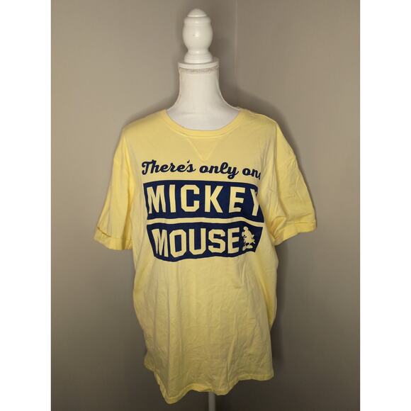 NWT Disney Our Universe Mickey mouse T-shirt lg - Picture 1 of 7